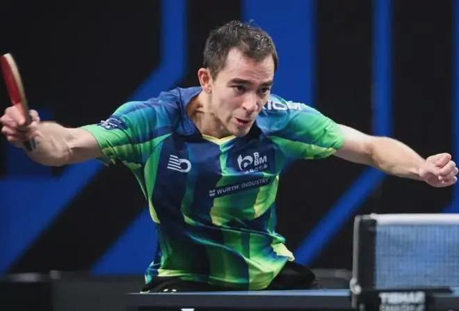 中国选手3比0完胜韩国新星晋级决赛 距夺冠仅一步之遥