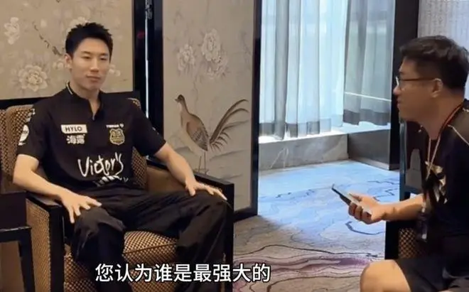 国乒樊振东与王楚钦最新比赛表现对比分析