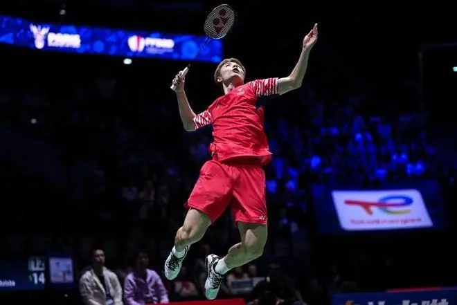 石宇奇状态出色晋级世锦赛男单四强 成夺冠热门人选