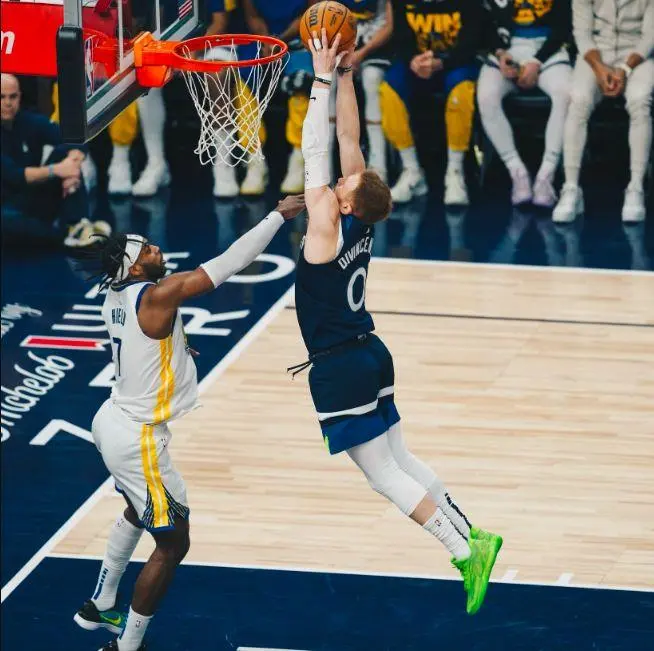 勇士队身高劣势明显影响比赛表现 内线防守问题亟待解决