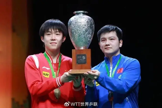 樊振东展现职业球员责任感 程靖淇称赞其赛场担当精神