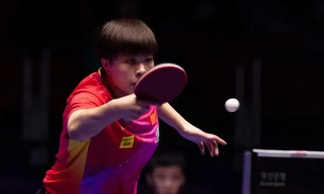 法国乒乓球新星勒布伦兄弟亮相巴黎奥运会 东道主选手表现引关注