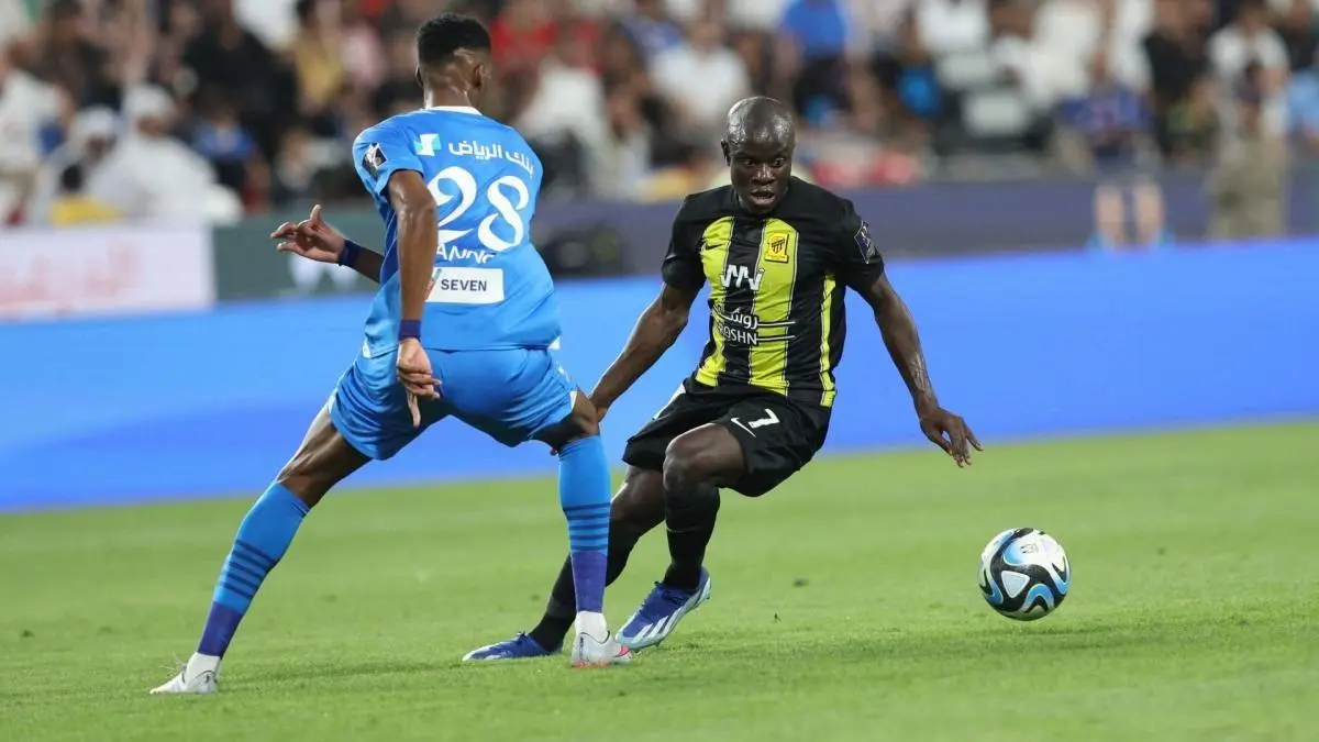 法甲赛场再掀波澜：巴黎FC追逐34岁坎特可行性分析